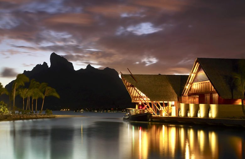 best picture sunset at the Four Seasons Resort Bora Bora